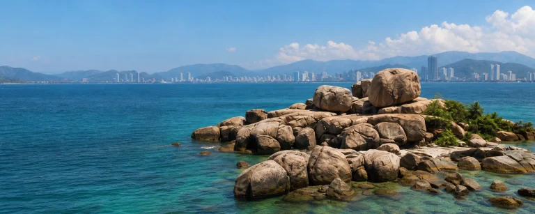 Hòn Chồng Nha Trang