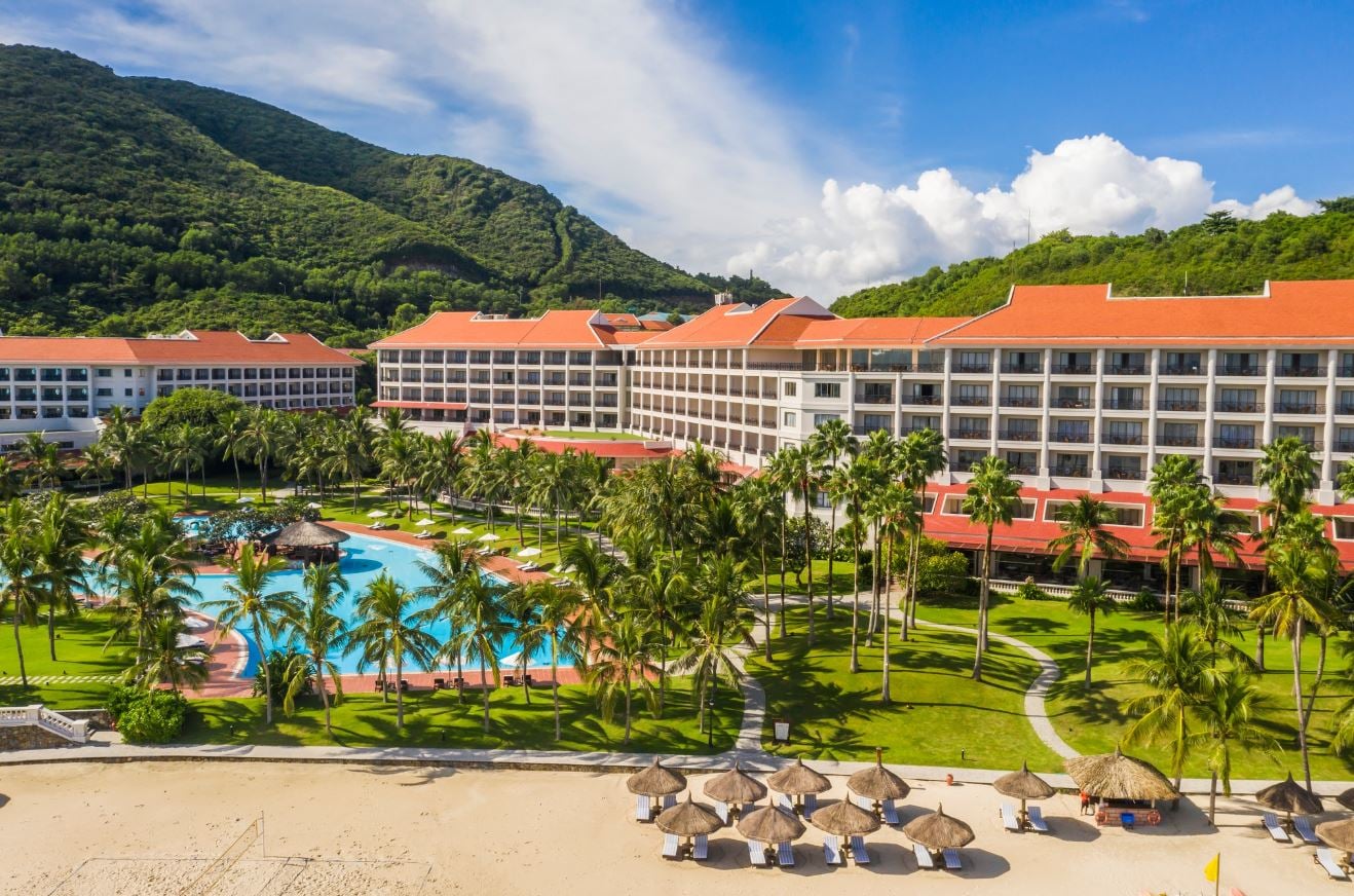 Lotus Restaurant Vinpearl Resort Nha Trang - ảnh 2