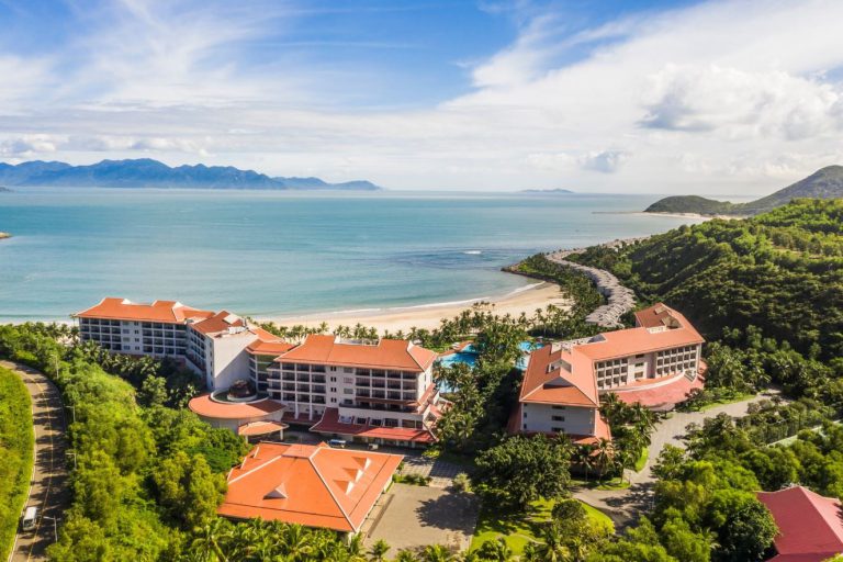 Lotus Restaurant – Vinpearl Resort Nha Trang