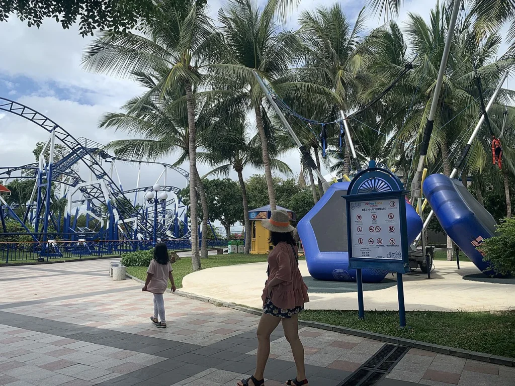 Khu vui chơi VinWonders Nha Trang trong hành trình gia đình