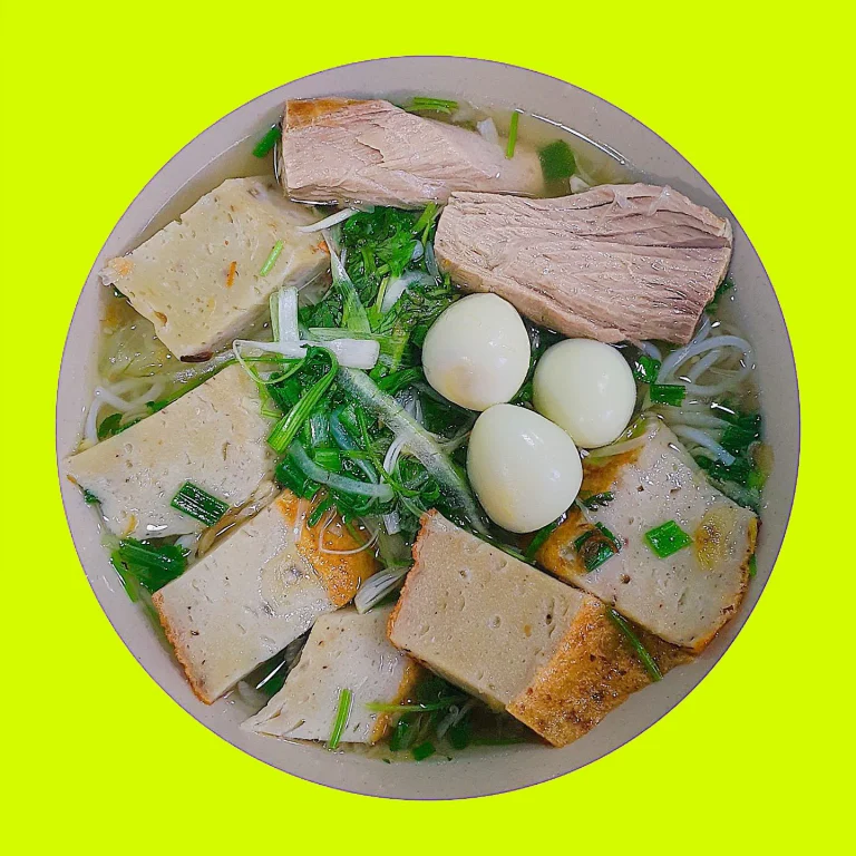 Đặc sản Nha Trang: món nên thử và quà nên mua