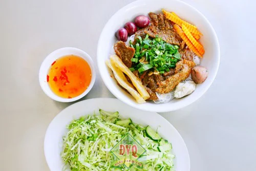Món ăn kèm bún tại Đặng Văn Quyên