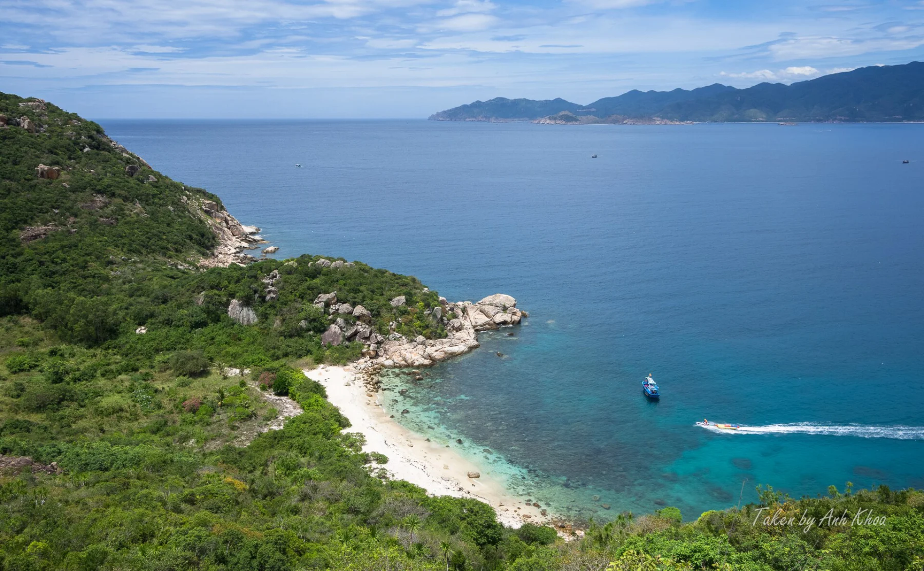 Làng đảo và bờ biển Bình Ba