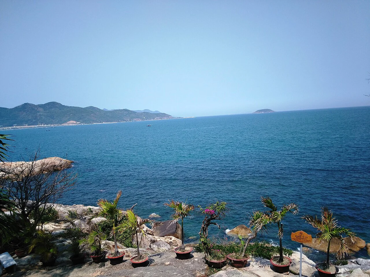 Hoạt động nên trải nghiệm tại Hòn Chồng Nha Trang