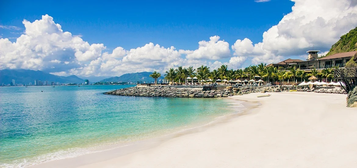 Không gian ven biển tại Amiana Resort Nha Trang