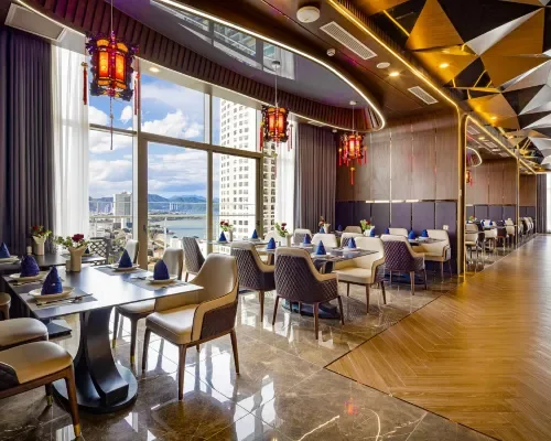 Không gian ăn uống tại Annova Nha Trang Hotel – góc 2