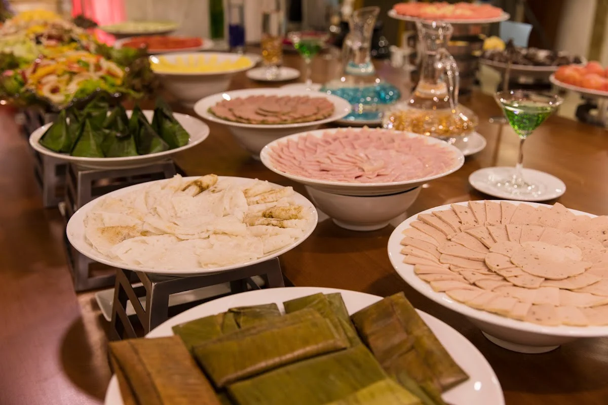 Không gian ăn uống tại Apus Hotel Nha Trang – góc 2