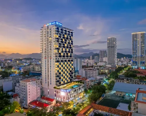 TUI BLUE Nha Trang (trước đây Ariyana SmartCondotel)