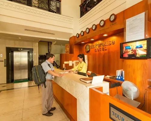 Sảnh và khu đón khách tại Asia Paradise Hotel Nha Trang