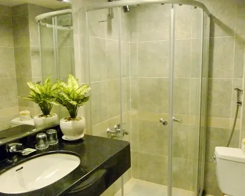 Phòng tắm tại Asia Paradise Hotel Nha Trang