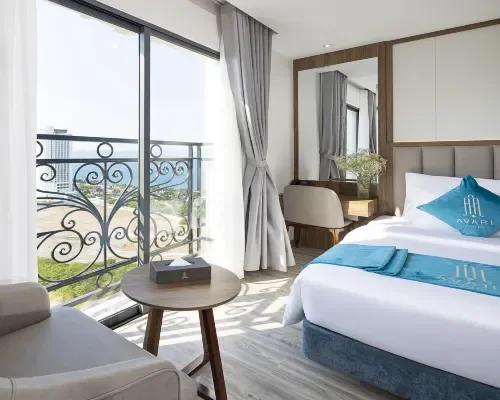 Phòng có ban công tại Avari Hotel Nha Trang