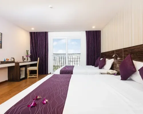 Phòng nghỉ tại Balcony Nha Trang Hotel – góc 2