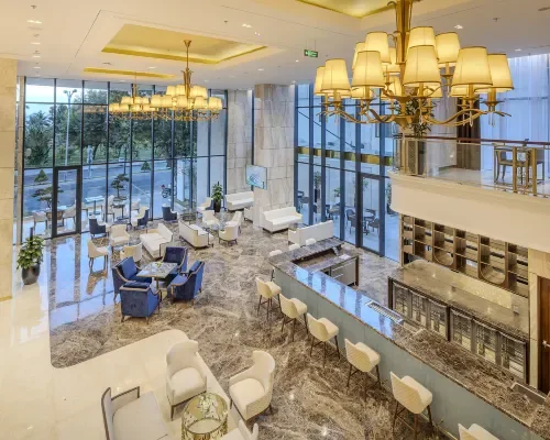 Sảnh và khu đón khách tại Best Western Premier Marvella Nha Trang – góc 2