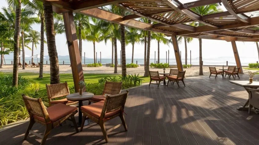 Không gian ăn uống tại Boma Resort Nha Trang
