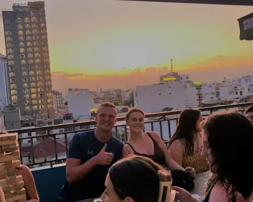 Quầy lễ tân Bondi