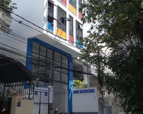 Sân hồ bơi trên mái