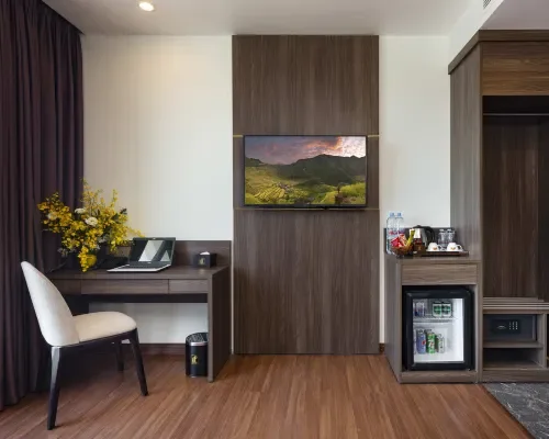 Phòng twin tại Daphovina Hotel