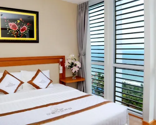 Phòng nghỉ tại Dendro Beachfront Hotel Nha Trang – góc 6