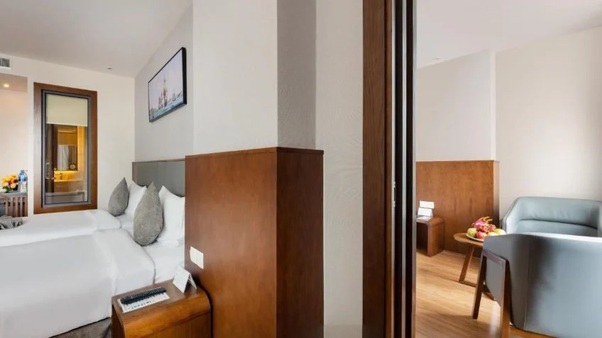 Phòng nghỉ tại DTX Hotel Nha Trang – góc 13