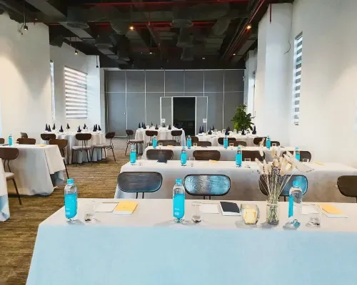 Không gian hội nghị và sự kiện tại Em Oi Boutique Hotel
