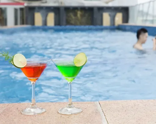 Hồ bơi tại Galina Hotel & Spa Nha Trang