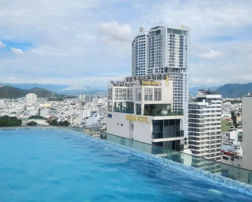 Hồ bơi tại Grand Tourane Nha Trang Hotel – góc 2