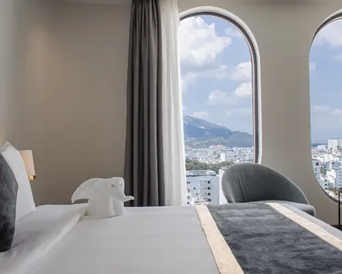 Phòng nghỉ tại Grand Tourane Nha Trang Hotel – góc 2