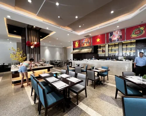 Không gian ăn uống tại Green Beach Hotel Nha Trang – góc 2