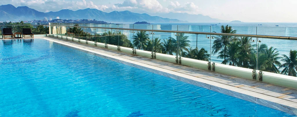 Hồ bơi tại Havana Nha Trang Hotel