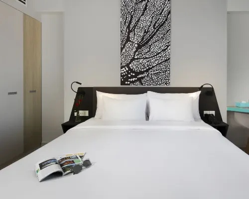Phòng nghỉ tại ibis Styles Nha Trang – góc 4
