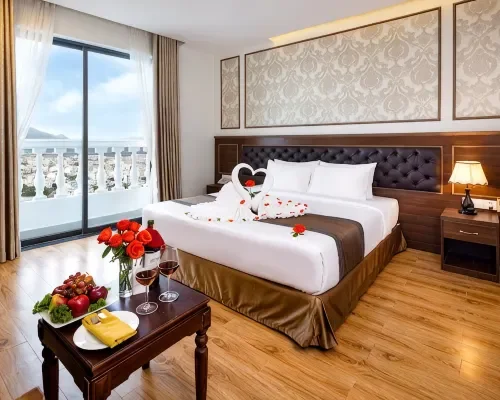 Phòng nghỉ tại Imperial Hotel Nha Trang – góc 2