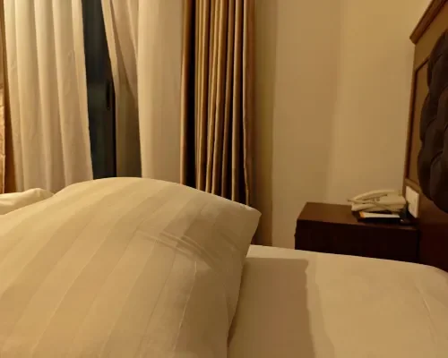 Phòng nghỉ tại Imperial Hotel Nha Trang – góc 5
