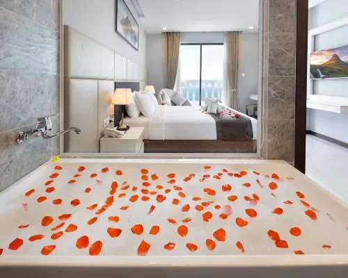 Phòng tắm tại Imperial Hotel Nha Trang – góc 3