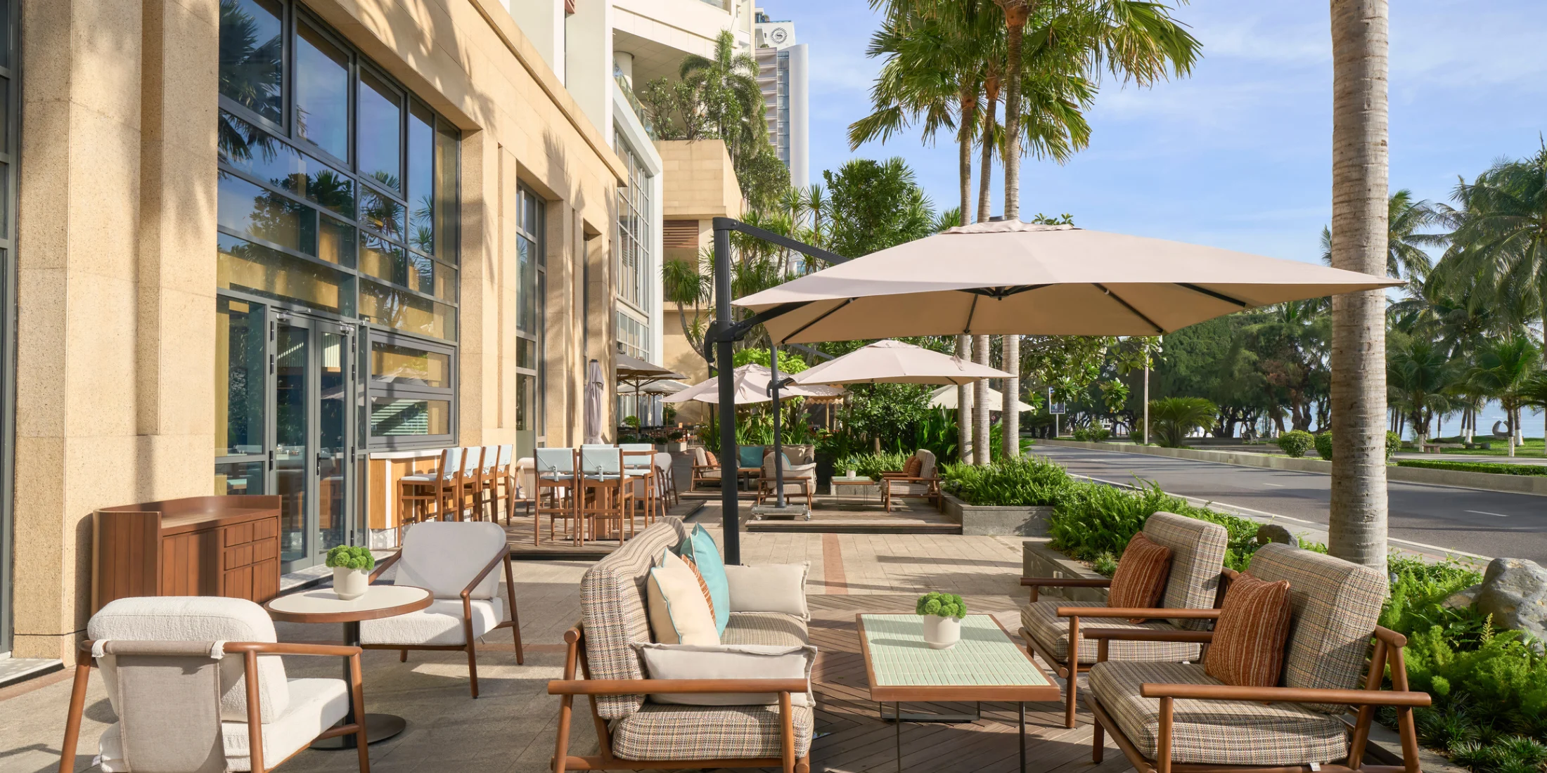 Không gian ăn uống tại InterContinental Residences Nha Trang