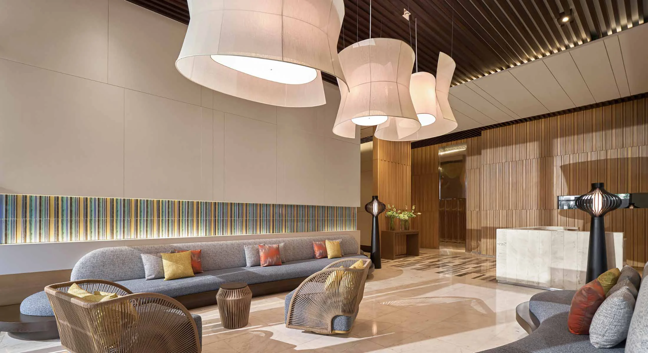 Sảnh và khu đón khách tại InterContinental Residences Nha Trang