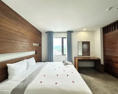 Mặt tiền Joy Trip Hotel & Spa Nha Trang