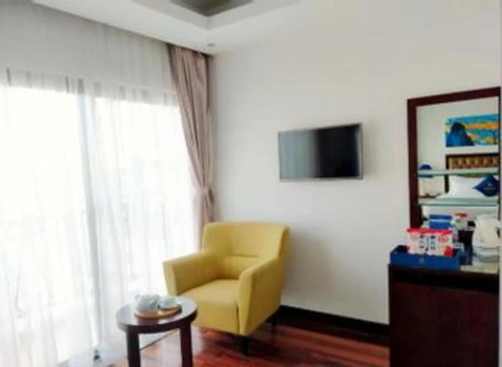 Phòng nghỉ tại LegendSea Hotel Nha Trang – góc 4