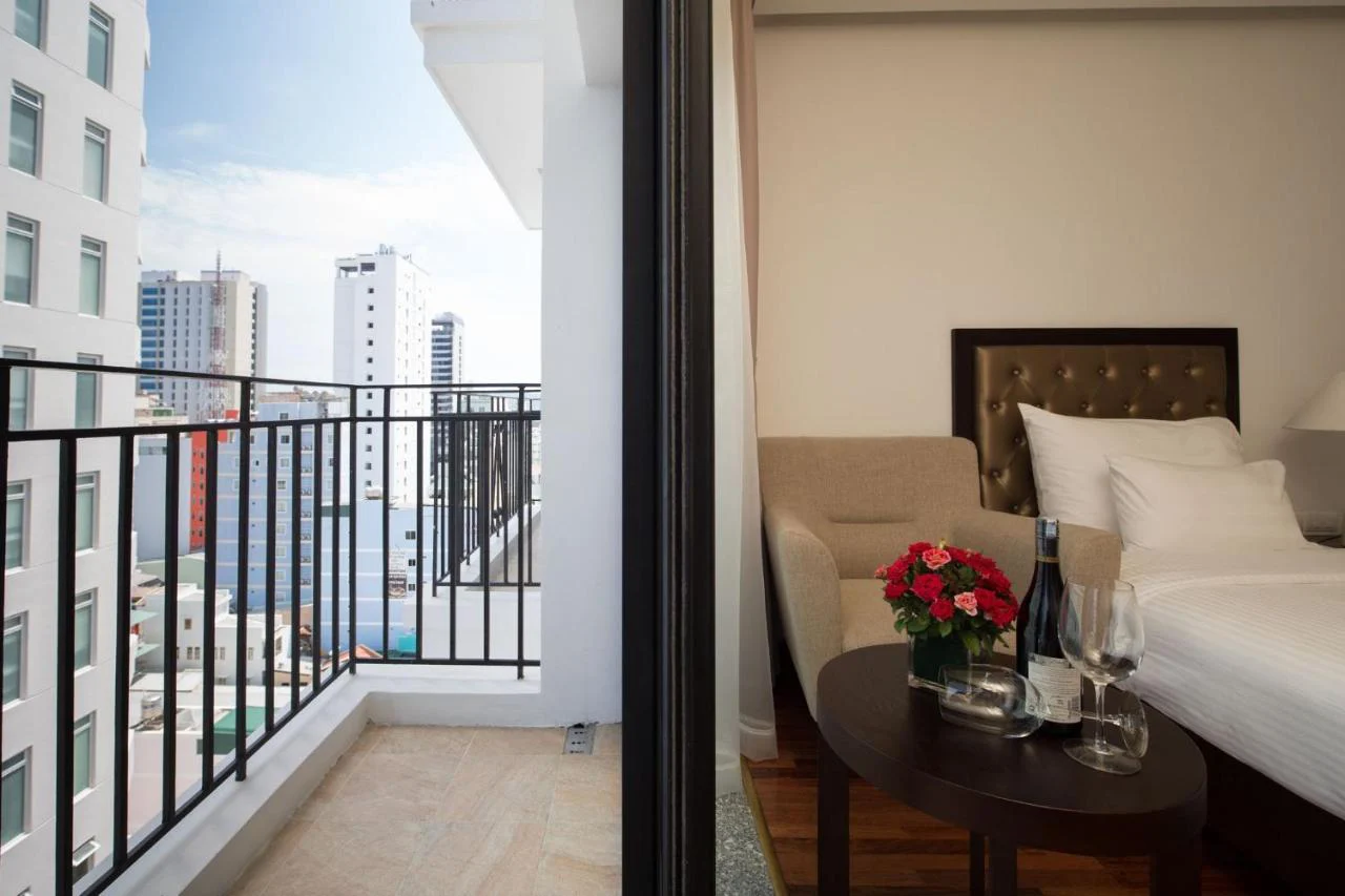 Phòng nghỉ tại LegendSea Hotel Nha Trang – góc 3