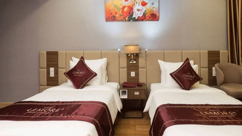 Phòng nghỉ tại LeMore Hotel Nha Trang – góc 10