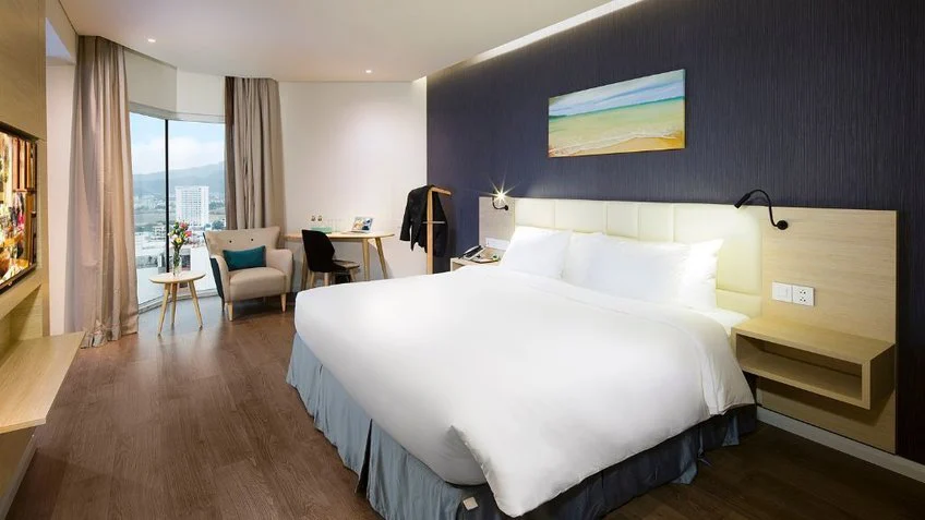 Phòng nghỉ tại Liberty Central Nha Trang – góc 6