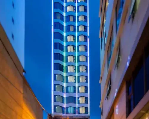 Mặt đứng khách sạn tại Lucky Sun Hotel Nha Trang Beach