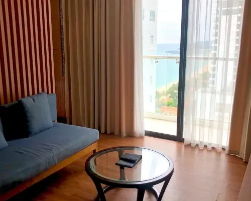 Phòng nghỉ tại Majestic Premium Hotel Nha Trang – góc 2