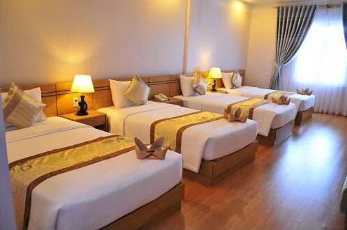 Phòng ba giường đơn tại Maritime Hotel Nha Trang