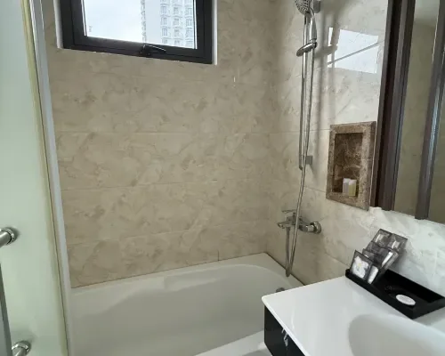 Phòng tắm tại Masova Hotel Nha Trang – góc 4