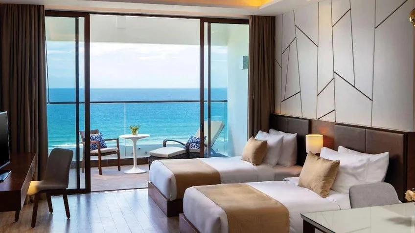 Phòng nghỉ tại Mövenpick Resort Cam Ranh – góc 7