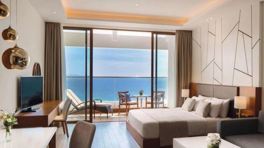 Phòng nghỉ tại Mövenpick Resort Cam Ranh