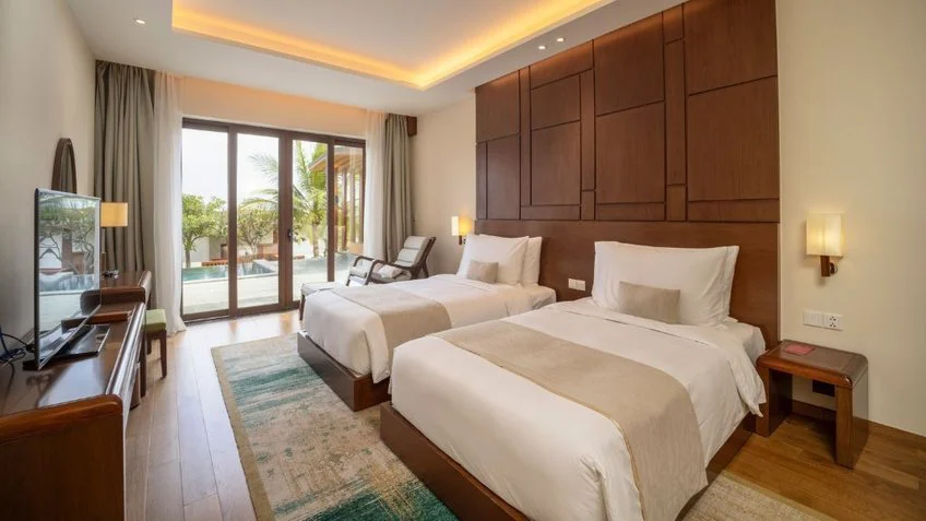Phòng nghỉ tại Mövenpick Resort Cam Ranh – góc 11