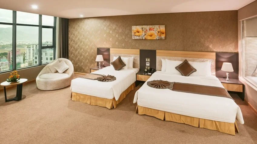 Phòng nghỉ tại Mường Thanh Luxury Nha Trang – góc 2
