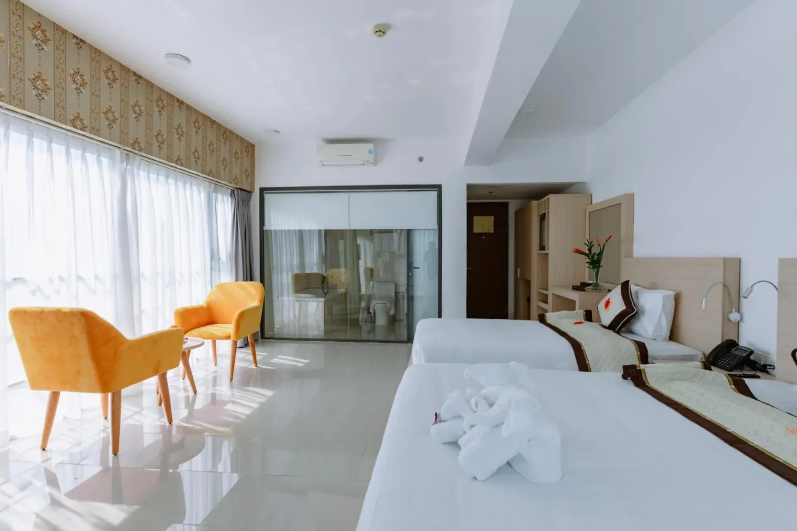 Hình ảnh thực tế tại Napoleon Nha Trang Hotel