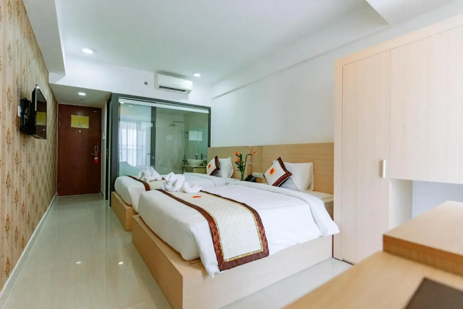 Hình ảnh thực tế tại Napoleon Nha Trang Hotel
